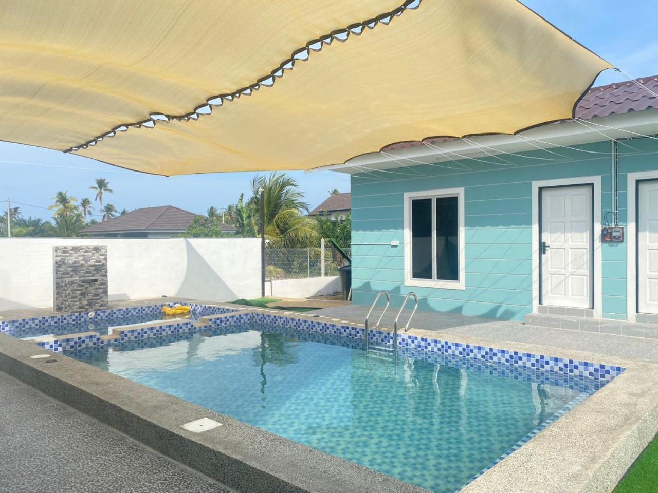 באצ'וק Triple S Guest House מראה חיצוני תמונה